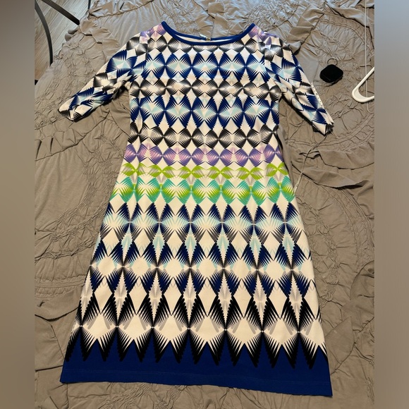 Eliza J dress, Size 2. Zipper in back. Measures 34 inches from shoulder to hem. - Picture 5 of 6